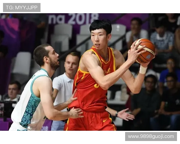 武汉篮球队在亚运会上的灵活性表现与战术创新分析